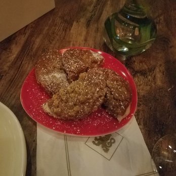 King Bar by David Burke - Oatmeal cookie ice cream sandwich - New American Near Me - Garden City, New York King Bar by David Burke - Oatmeal cookie ice cream sandwich - New American Near Me - Garden City, New York