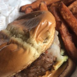 Vista Market - Beyond Burger