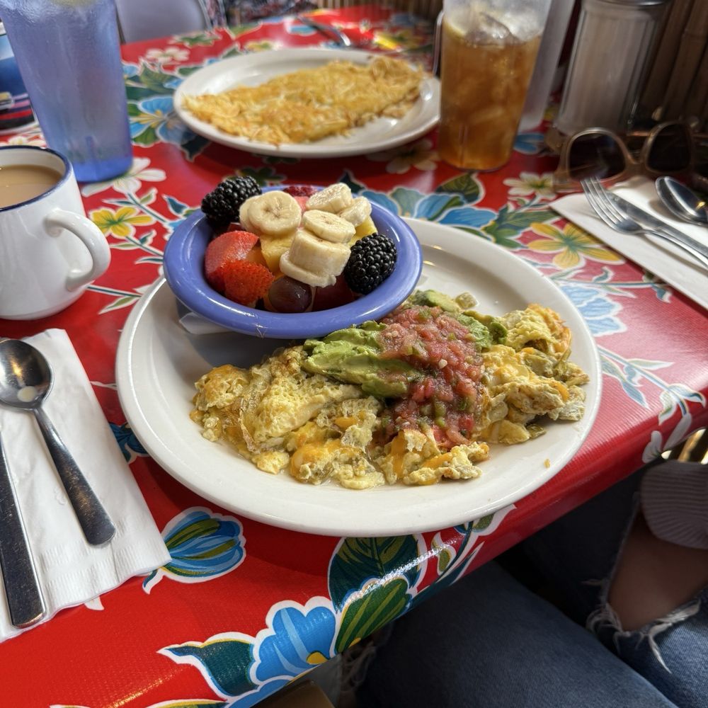 Beach Break Cafe - California Scramble - Breakfast & Brunch Near Me - Oceanside, California Beach Break Cafe - California Scramble - Breakfast & Brunch Near Me - Oceanside, California