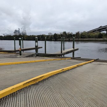 Carol Ashmore Marine Complex - Carol Ashmore Marine Complex, Georgetown - Boating Near Me - Georgetown, South Carolina