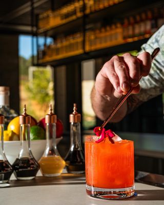 Folia Bar & Kitchen by null