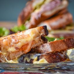 The Vintage LBC - Grilled cheese