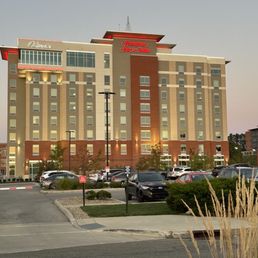 Exterior picture of the hotel; restaurant is on the rooftop