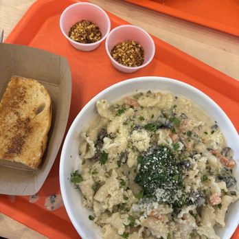 WD Cravings - BYO Pasta - Breakfast & Brunch Near Me - Omaha, Nebraska WD Cravings - BYO Pasta - Breakfast & Brunch Near Me - Omaha, Nebraska