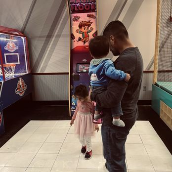 Chuck E. Cheese - Pizza Near Me - Laguna Hills, California Chuck E. Cheese - Pizza Near Me - Laguna Hills, California