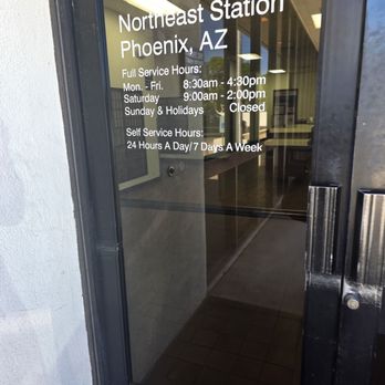 US Post Office - Entrance - Post Offices Near Me - Phoenix, Arizona