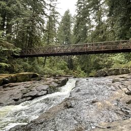 View from the rocks, simple path leading down next to the right side of the bridge. View from the rocks, simple path leading down next to the right side of the bridge.