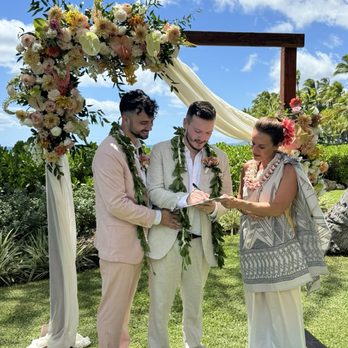 Best Day Ever Hawaii Wedding Planning - Wedding Planning Near Me