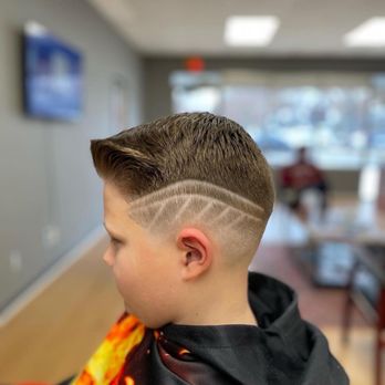 Professional Barber - Barbers Near Me - Midlothian, Virginia Professional Barber - Barbers Near Me - Midlothian, Virginia