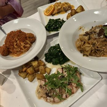 Romeo Cucina - Polleta and calamartia - Italian Near Me - Laguna Beach, California Romeo Cucina - Polleta and calamartia - Italian Near Me - Laguna Beach, California