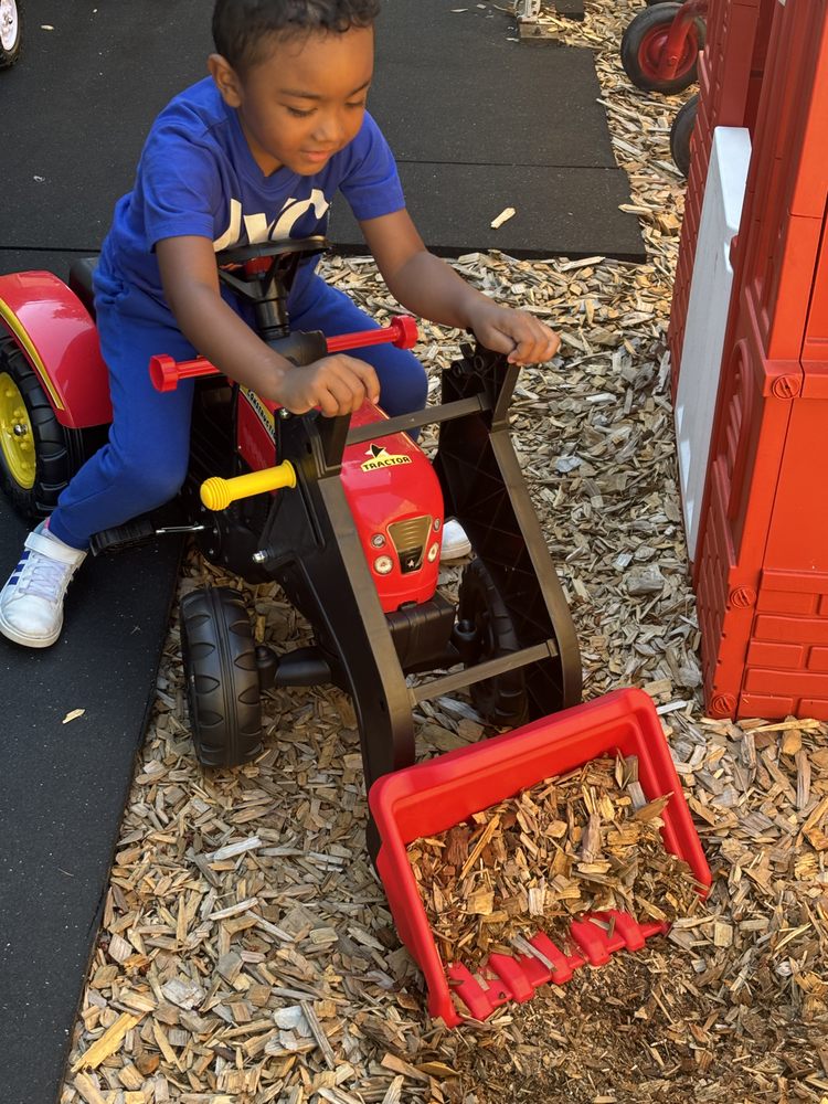 Sandra's Early Learning Childcare - childcare center in Puyallup, WA