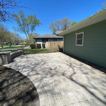 Total Paving and Brick Services - Patio - General Contractors Near Me - Park City, Illinois