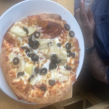 Romios Pizza - Custom Classic Cheese Pizza - Pizza Near Me - Kirkland, Washington Romios Pizza - Custom Classic Cheese Pizza - Pizza Near Me - Kirkland, Washington