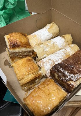 Ogi's European Bakery and Deli - Healthy Homemade Sandwiches, Cakes, Meals by null
