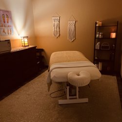 Green Root Spa & Waxing - Treatment room