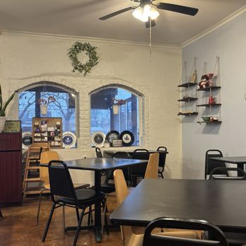 Cravings - Inside area - Sandwiches Near Me - New Braunfels, Texas