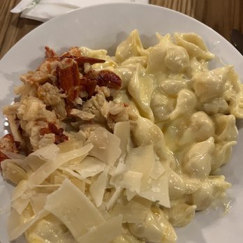 Side Street Cafe - The best lobster Mac&cheese of the week! - American Near Me - Bar Harbor, Maine Side Street Cafe - The best lobster Mac&cheese of the week! - American Near Me - Bar Harbor, Maine