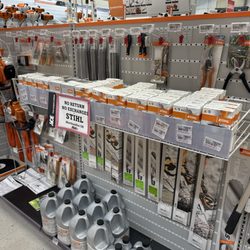 D's Ace Hardware #7
