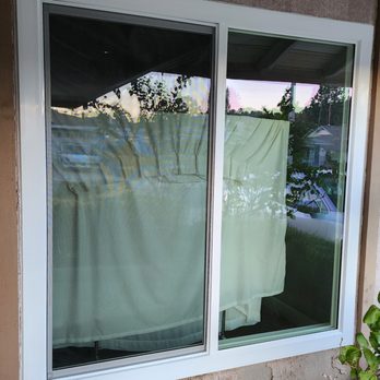 SoCal Window Pros - New front facing window from the outside. - Windows Installation Near Me - Montclair, California SoCal Window Pros - New front facing window from the outside. - Windows Installation Near Me - Montclair, California