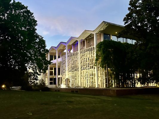 Overton Park by null