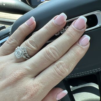Q Spa Nails - Perfect French dip with beautiful shimmer!! - Nail Salons Near Me - Fort Worth, Texas