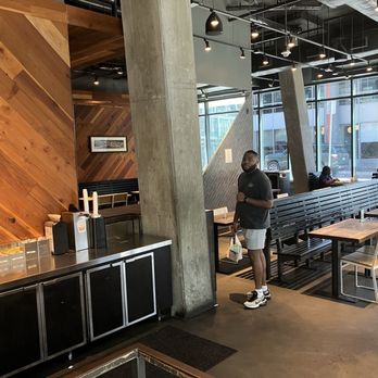 Shake Shack Navy Yard - Fast Food Near Me - Washington, DC, District of Columbia