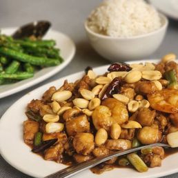 Kung-Pao Two Flavors (Shrimp and Chicken)