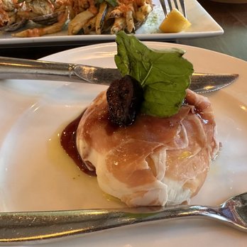 Osteria Brooklyn - Prosciutto and Arugula, Fresh Plum Tomato, Mozzarella - Italian Near Me - Brooklyn, New York Osteria Brooklyn - Prosciutto and Arugula, Fresh Plum Tomato, Mozzarella - Italian Near Me - Brooklyn, New York