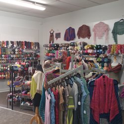 Knit or Knot Yarns