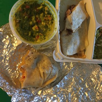 Cinco De Mayo - Guacamole, super BCR, beef quesadilla - Mexican Near Me - Concord, California Cinco De Mayo - Guacamole, super BCR, beef quesadilla - Mexican Near Me - Concord, California