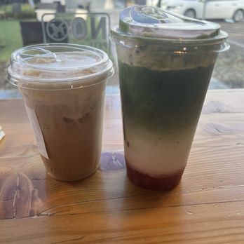 Cafe Mollie - Caramel macchiato and strawberry matcha latte - Coffee & Tea Near Me - Phoenix, Arizona