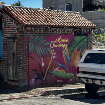 María Jiménez - Beautiful Mural. And OJ's old Bronco. - Mexican Near Me - Cabo San Lucas, BCS