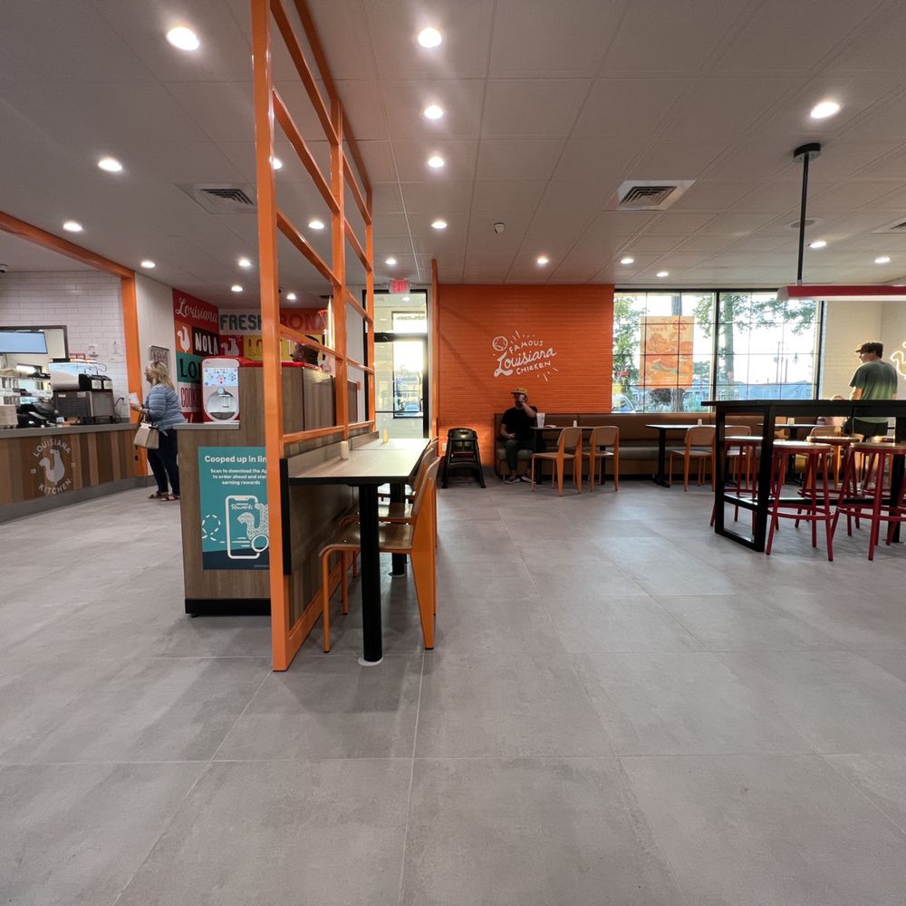Popeyes Louisiana Kitchen - the inside of a fast food restaurant - Fast Food Near Me - Midlothian, Virginia Popeyes Louisiana Kitchen - the inside of a fast food restaurant - Fast Food Near Me - Midlothian, Virginia