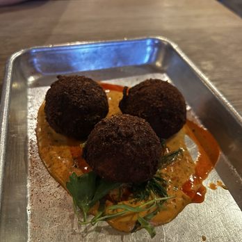 Vic & Al's - Fried Boudin - Cajun/Creole Near Me - Austin, Texas