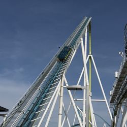 Fury 325 - Now that's a lift hill