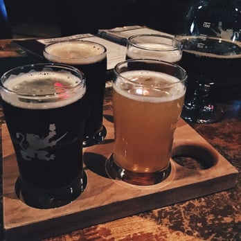 Haven Craft Kitchen + Bar - Flight of beer - New American Near Me - Orange, California