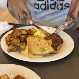 Steak & Eggs with Garlic Toast