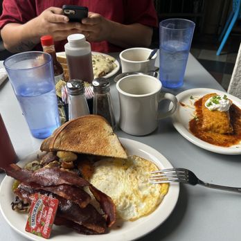 Cafe 222 - All American breakfast, tamale with gravy, biscuits and gravy - Breakfast & Brunch Near Me - San Diego, California Cafe 222 - All American breakfast, tamale with gravy, biscuits and gravy - Breakfast & Brunch Near Me - San Diego, California