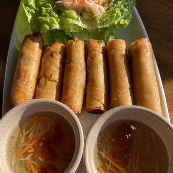 Pho Ca Dao Grill - Fried egg rolls - Vietnamese Near Me - Escondido, California Pho Ca Dao Grill - Fried egg rolls - Vietnamese Near Me - Escondido, California