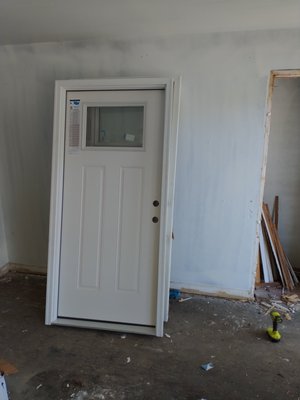 Browns remolding and more Logo