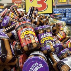 Food4Less - Smucker's Goober PB&J  08-14-2025