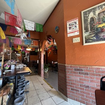 Gorditas Ahualulco - the interior of a mexican restaurant - Mexican Near Me - Dallas, Texas Gorditas Ahualulco - the interior of a mexican restaurant - Mexican Near Me - Dallas, Texas