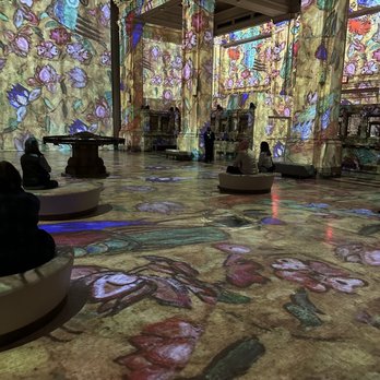 Hall des Lumières - Art Museums Near Me - New York, New York Hall des Lumières - Art Museums Near Me - New York, New York