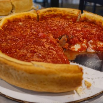 Pizzeria Davlo - Hawaiian Pizza Chicago Style - Pizza Near Me - Omaha, Nebraska Pizzeria Davlo - Hawaiian Pizza Chicago Style - Pizza Near Me - Omaha, Nebraska