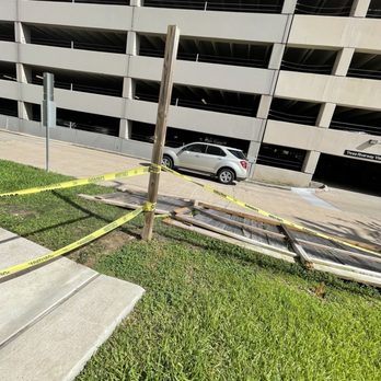 High Point Uptown - Broken dog park fence for Over a week - Apartments Near Me - Houston, Texas High Point Uptown - Broken dog park fence for Over a week - Apartments Near Me - Houston, Texas