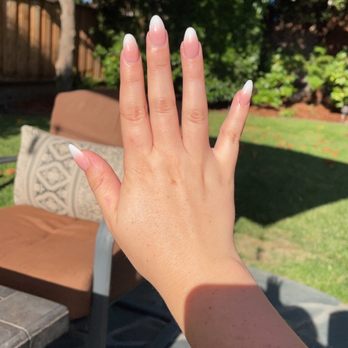 Lavender Nails & Spa - Nail Salons Near Me - Napa, California