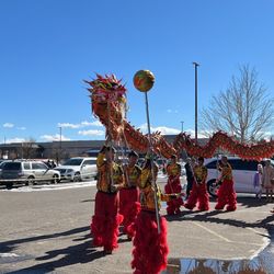 Dragon dance - following the Pearl of Wisdom
