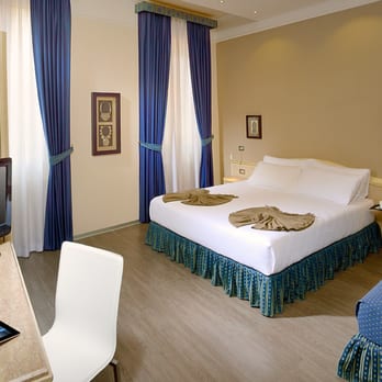 Hotel Metropolitan - Triple room - Hotels Near Me - Bologna, BO
