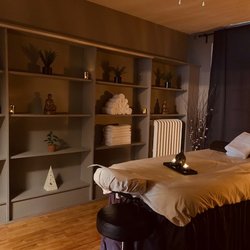 Lily's Massage & Spa - Room 1