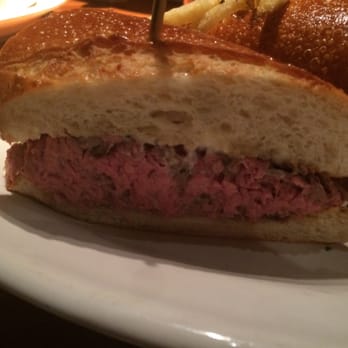 Rutherford Grill - Close up of the Prime Rib meat in the French dip - drooling just thinking about it - American Near Me - Rutherford, California